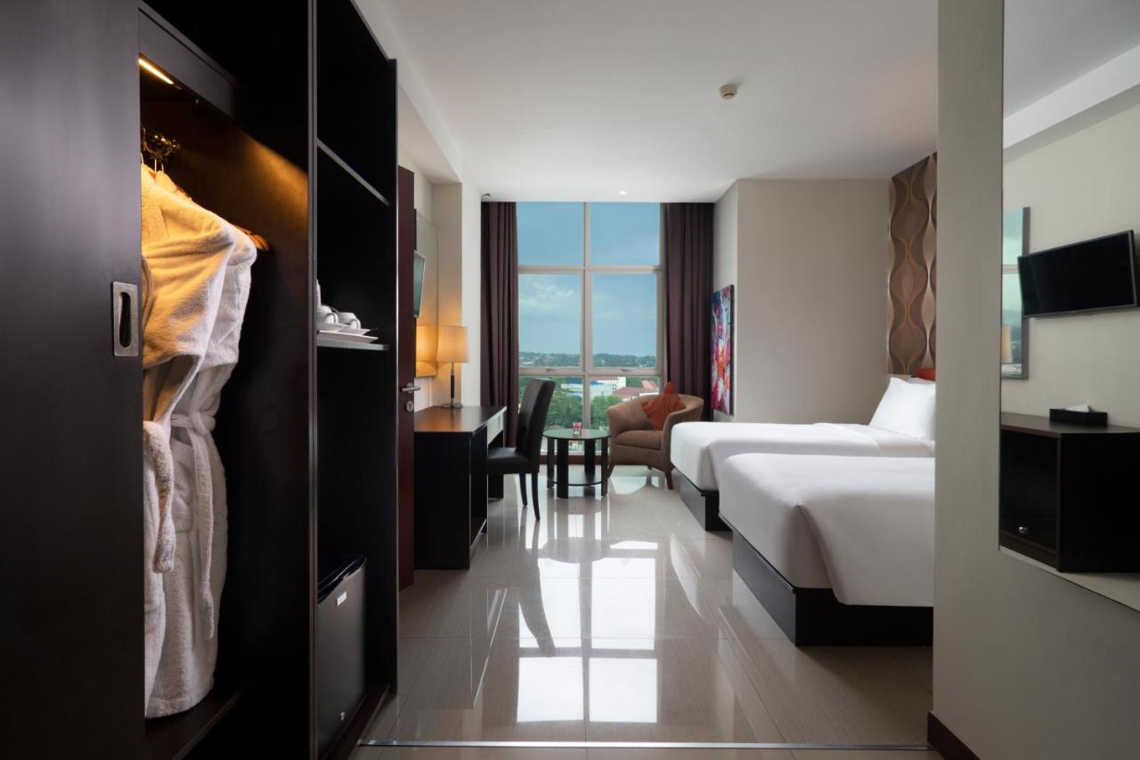 Best Western The Lagoon Hotel Manado Luaran gambar